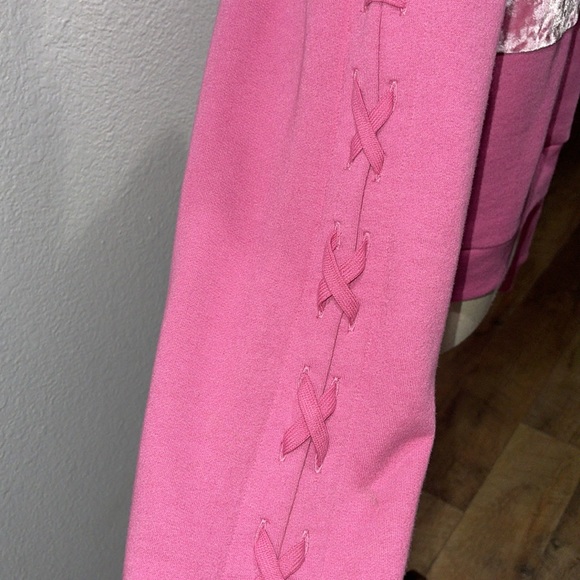 Pink (pink) cropped hoodie - Picture 3 of 4